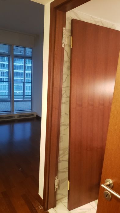 Продам двери из натурального дерева