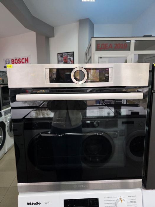 Фурна за вграждане BOSCH Serie 8