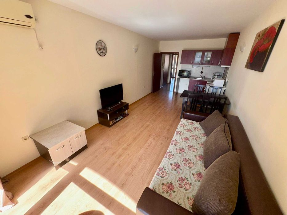 Продава се Двустаен апартамент в Ахелой - 65 кв.м за 565 €/кв.м - Снимка #1