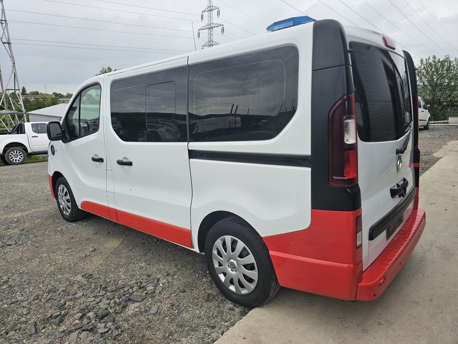 Ambulanta Renault Trafic 2019