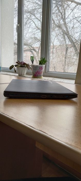 Продам ноутбук Lenovo