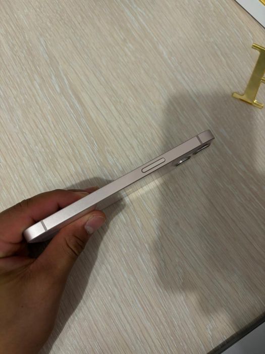 Айфон 13 розовый