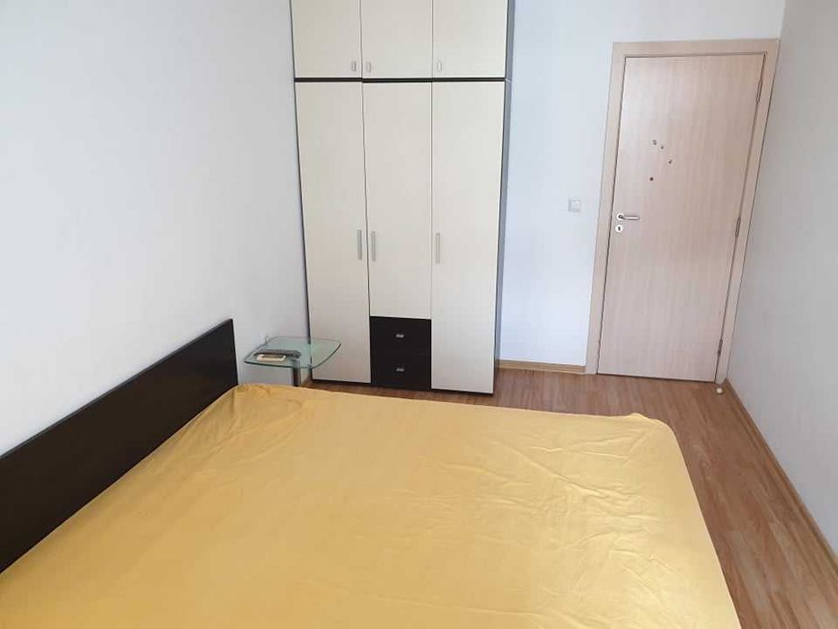 Дава се под наем Двустаен апартамент в Бургас, Възраждане - 60 кв.м за 204 € - Снимка #2