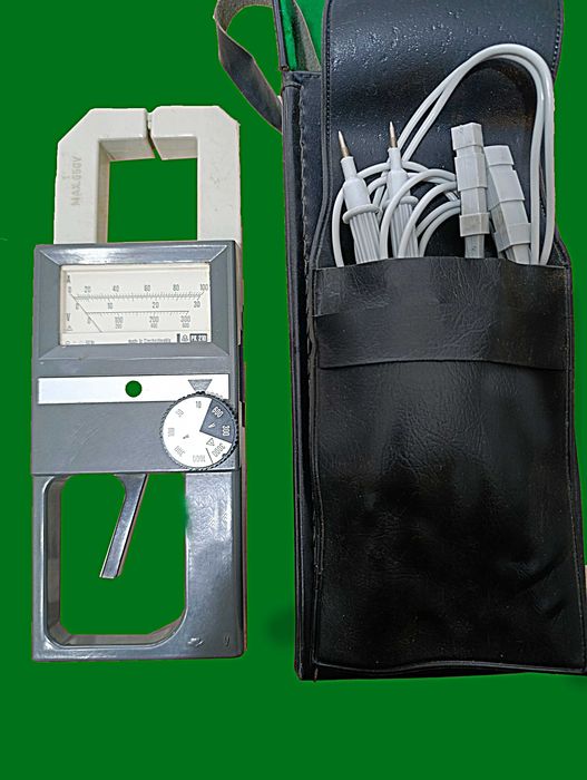 Ампер-волтмер PK210