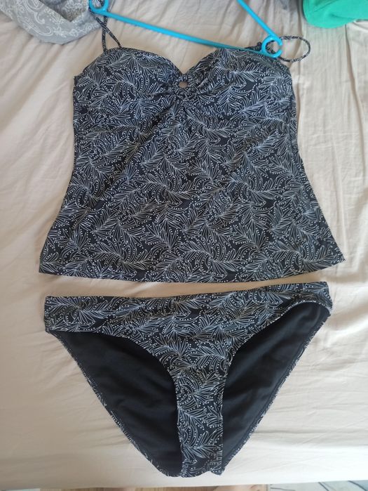 Costum de baie dama