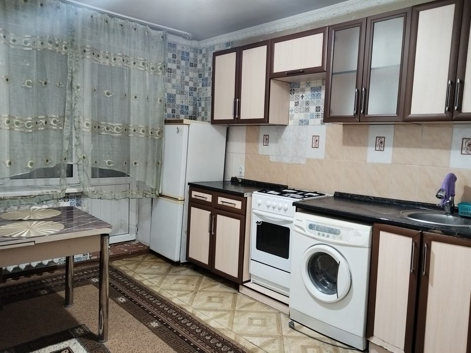 Сдаётся 2 комнатная квартира