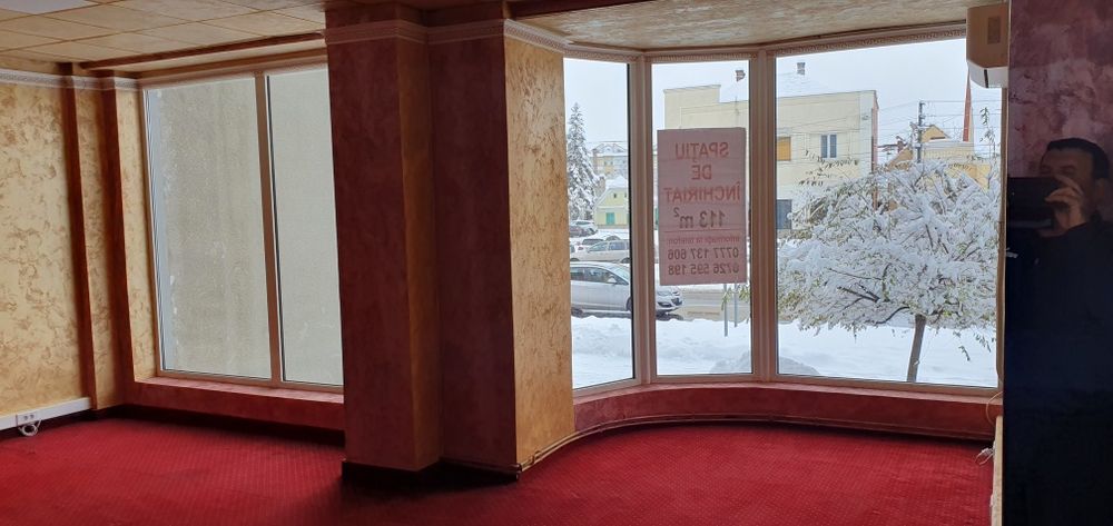 Spațiu comercial de închiriat  în  Sebeș