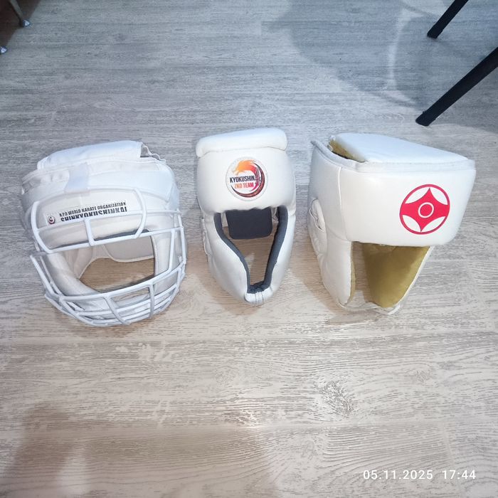 Продам шлем для каратэ
