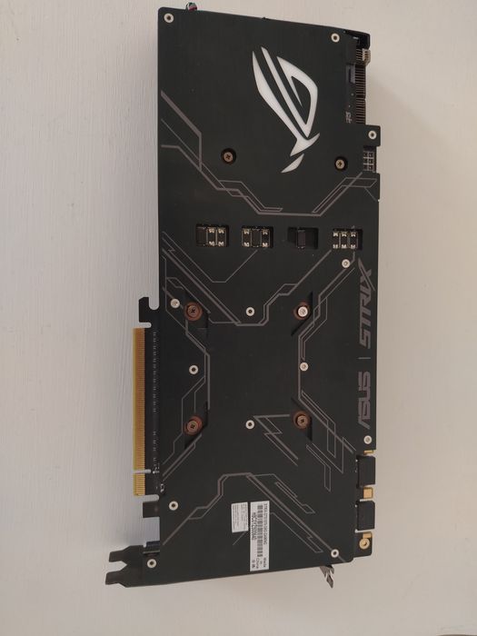 Vand Asus Gtx 1070 8 GB Ddr5