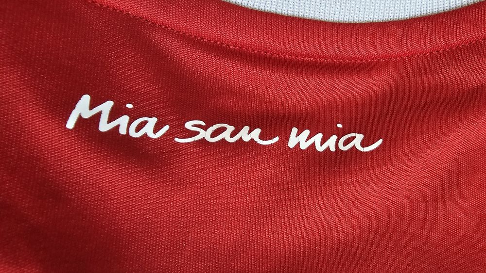 Тениска на Bayern Munchen , 25 Thomas Müller