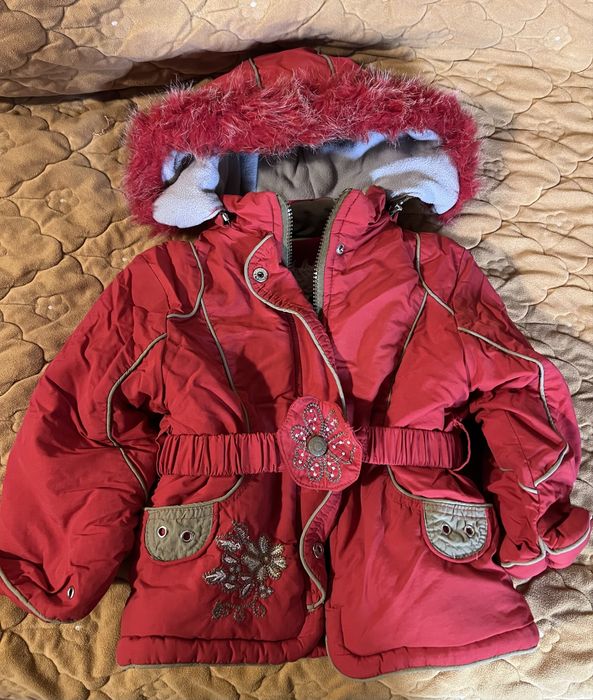 Куртка тёплая На девочку 2-4 лет