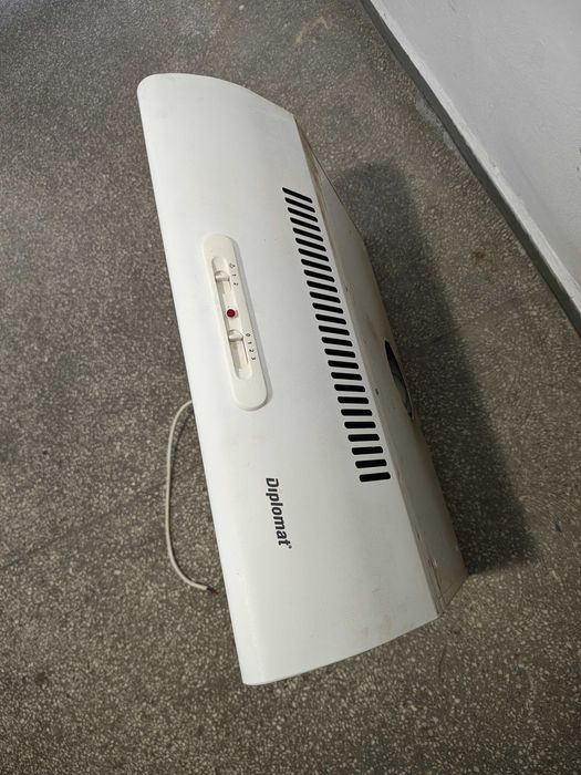 Аспиратор за кухня Diplomat