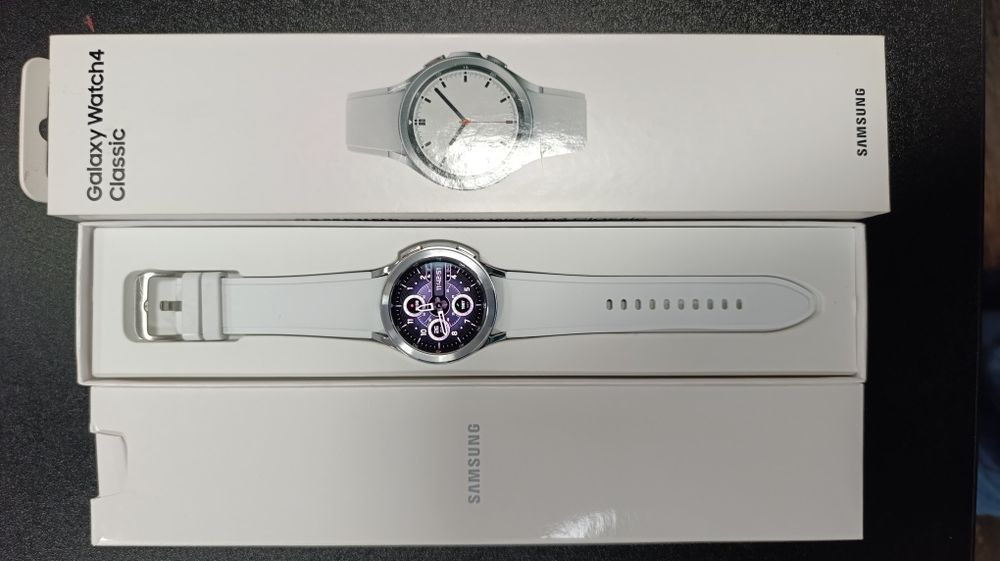 Samsung Galaxy Watch 4 Classic — стильные смарт-часы премиум-класса