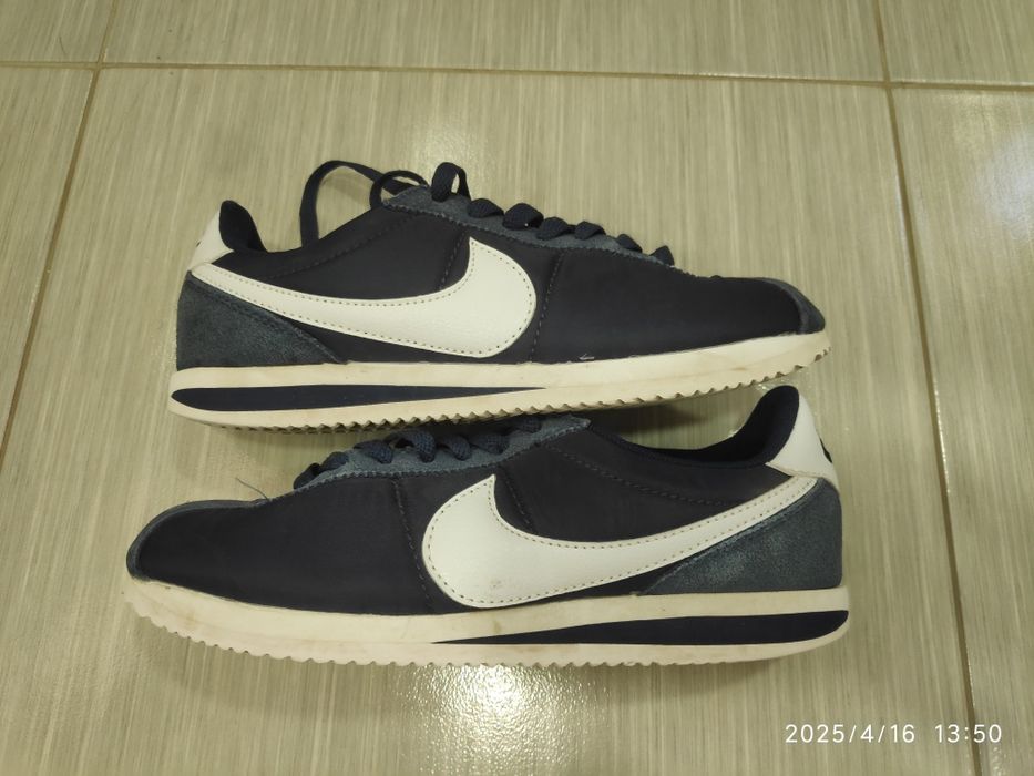 Кроссовки Nike в отличном состоянии продаются!