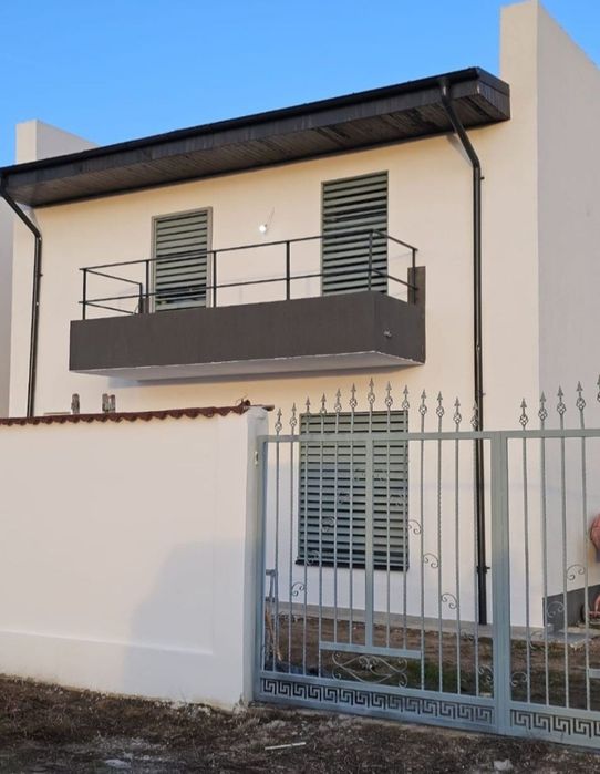 Casa Top Metro/ Carcea