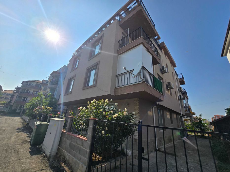 Продава се Двустаен апартамент в с. Равда, Област Бургас - 45 кв.м за 1332 €/кв.м - Снимка #12