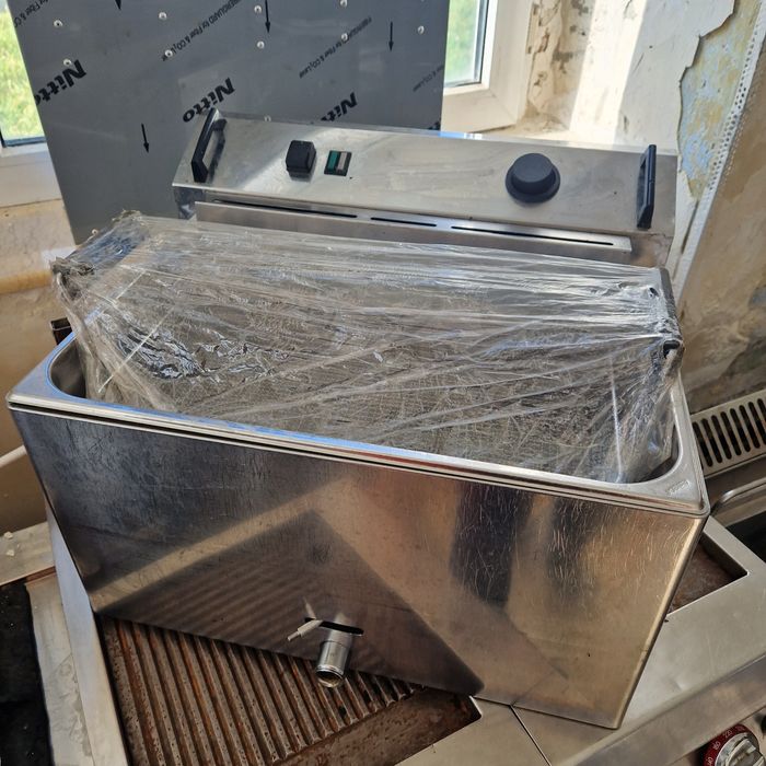 Bolitor paste cu banc pe gaz sau curent, inox