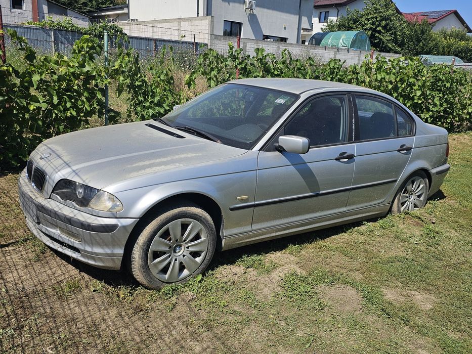 Dezmembrez BMW 320d 136cp