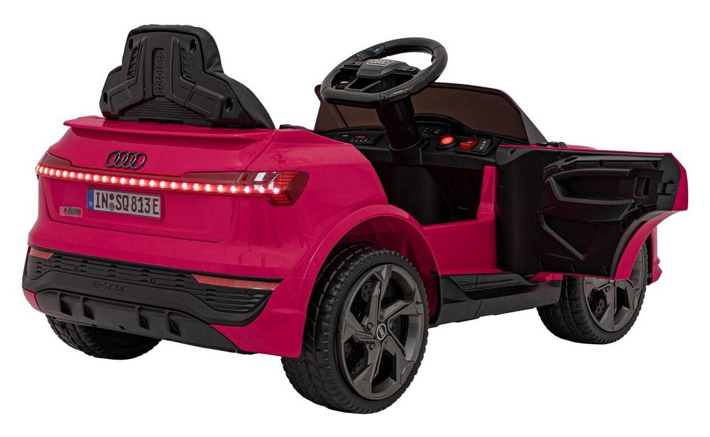 Masinuta electrica pentru copii  Audi SQ8 12V Autokids  (2168) Roz