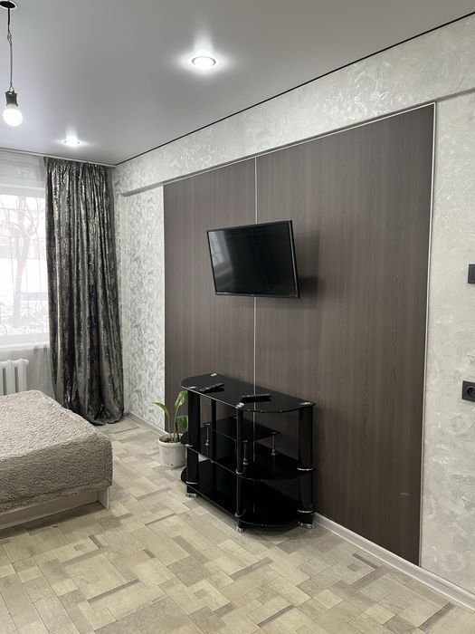 Посуточно 1,5 квартира Ука вокзал