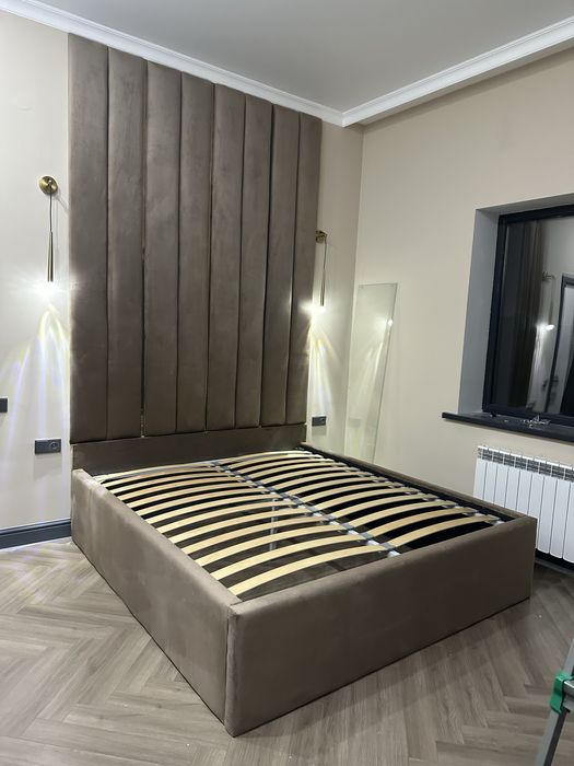 Кровати с мягким изголовьем на заказ