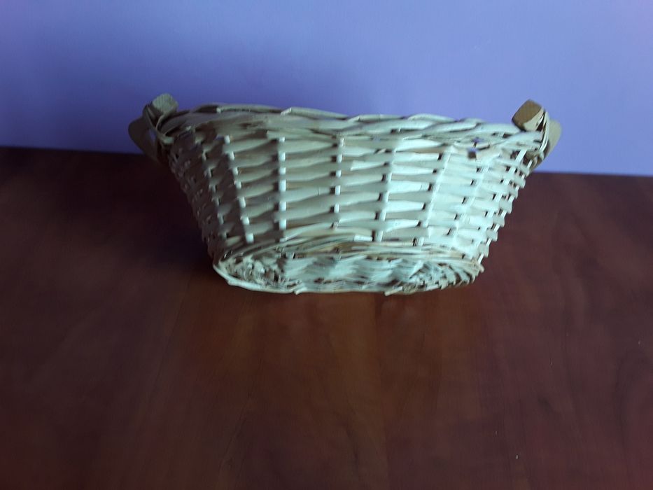 Vând Coș Decorativ