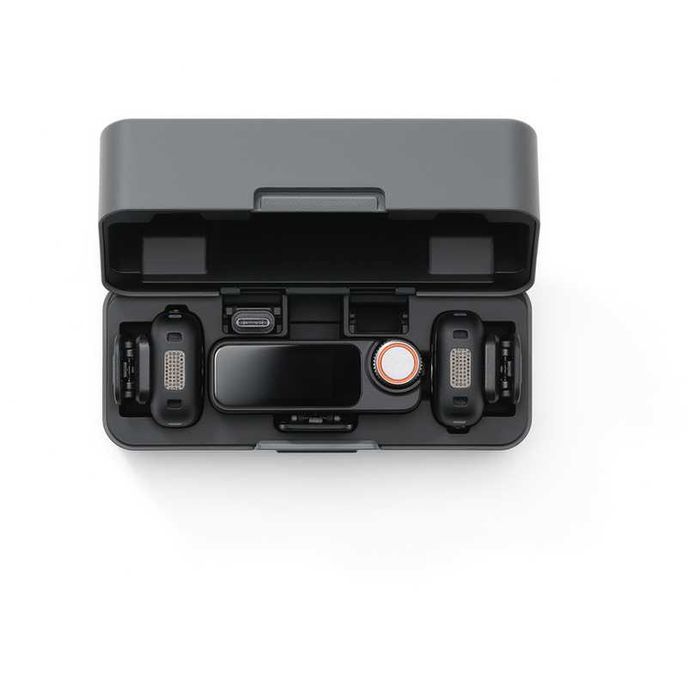DJI MIC 3 Безжичен Микрофон (2 Transmitters + 1 Receiver + Charging Cradle)