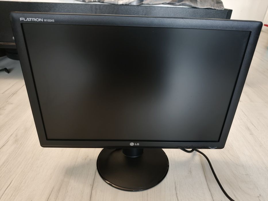 Монитор LG FLATRON W1934S