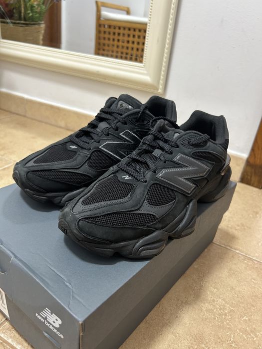 New Balance 9060 Full Black 42EU