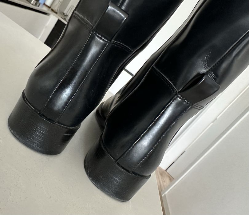 Черни ботуши от изкуствена кожа H&M