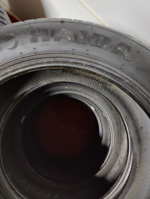 Продам шины на камри