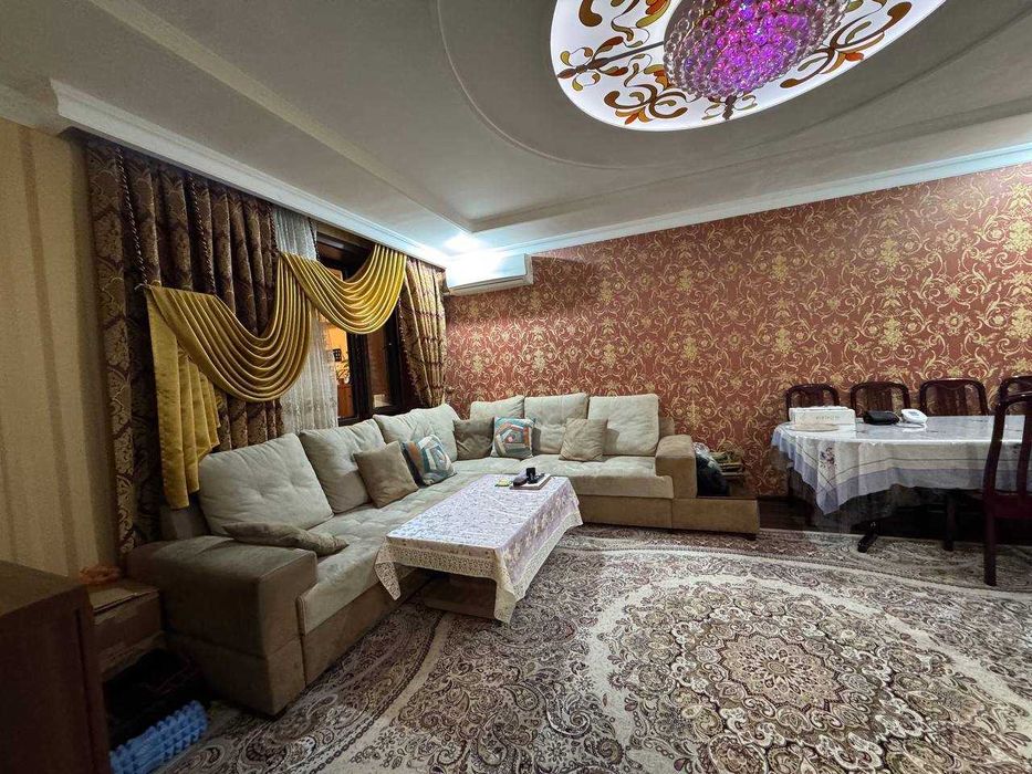 Просторная 4-комнатная квартира 93 м² в центре Ц-2