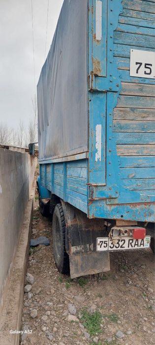 Срочна сотилади Газ 53