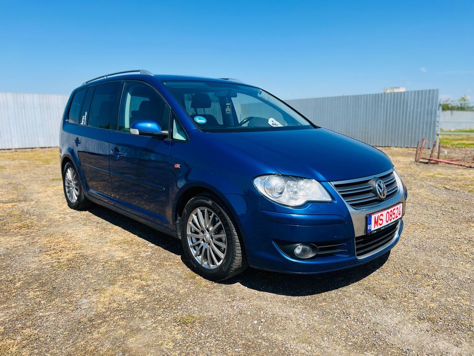Touran 1.4 TSI 150 cp  r line