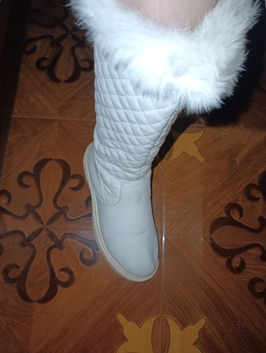 Qishki etik qizla uchun