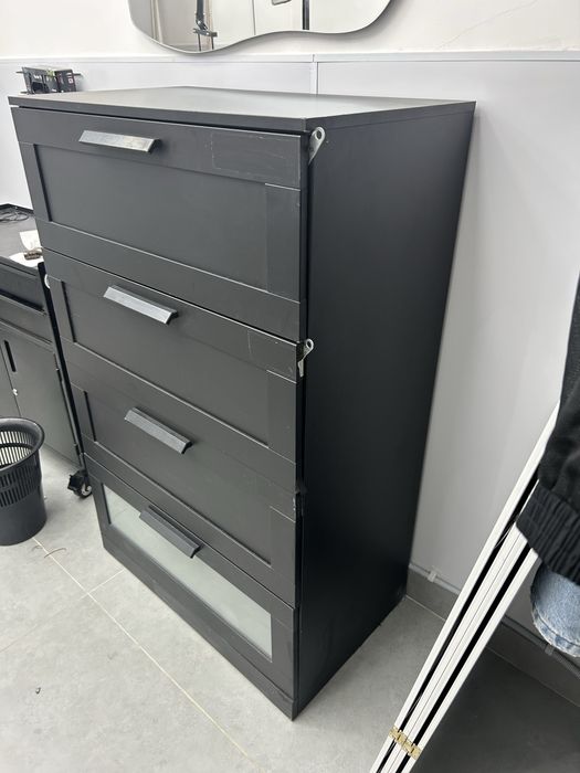 Комод черный высокий