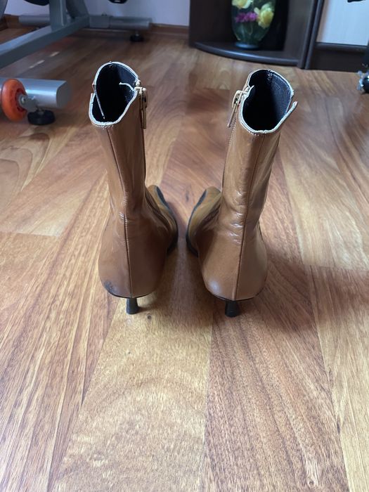 Cizme din piele naturala