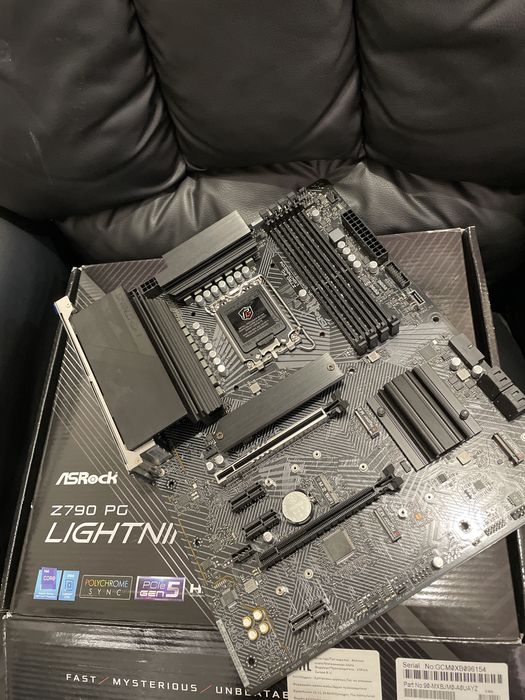 Плата Z790 + Core i5-12400