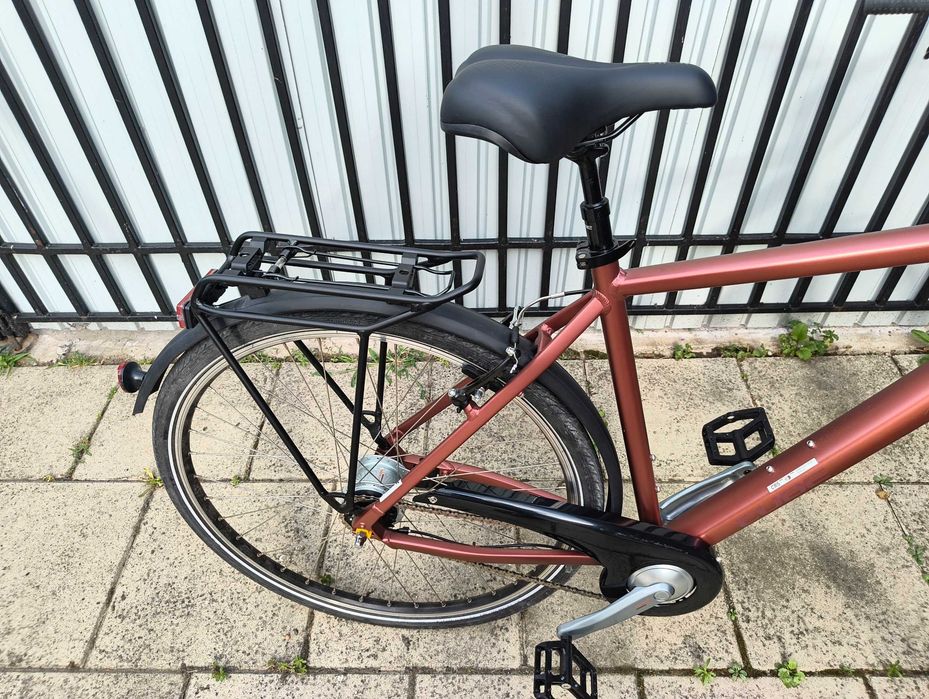 Bicicleta Cube Town Pro Rosu caramiziu mat Marime 54 cm