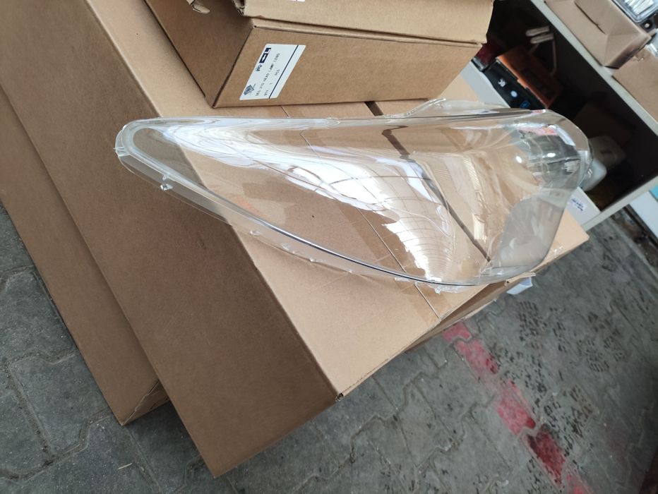 Камри 55 стекло фара Америка