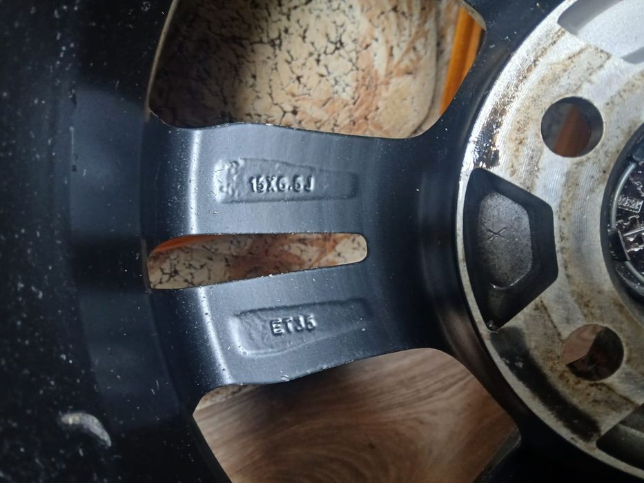 Продам титанка..