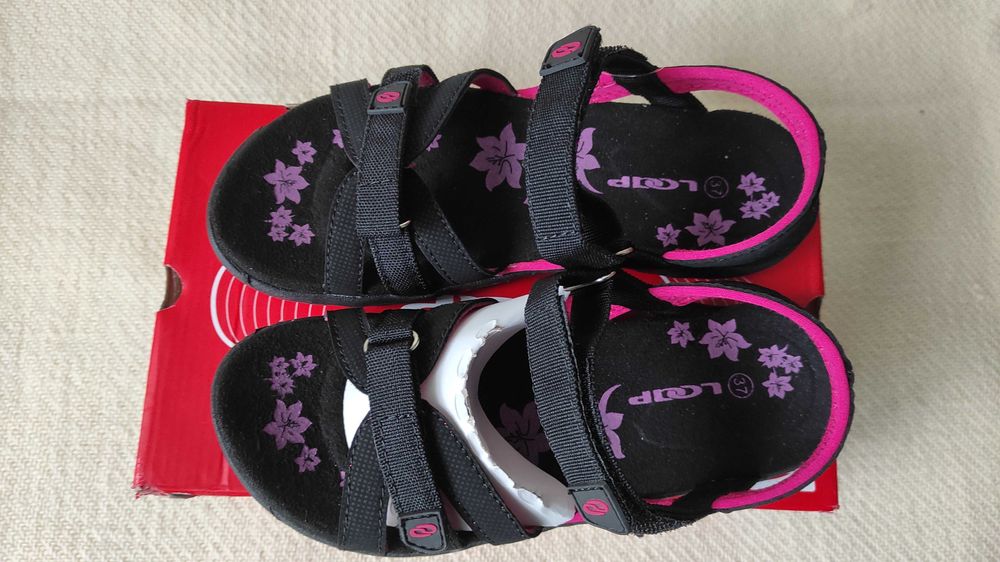 Сандали Loop номер 37,стелка 24,5 см.нови