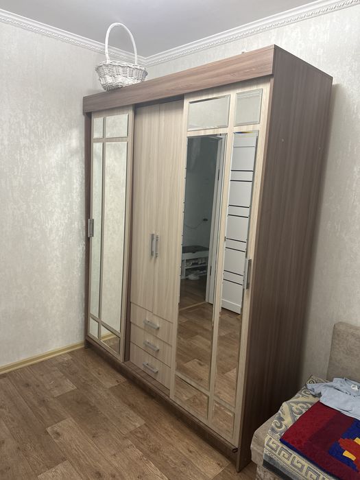 Продам диван, шкаф купе