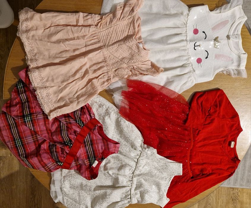 Сет от 8 рокли + яке в размер 92