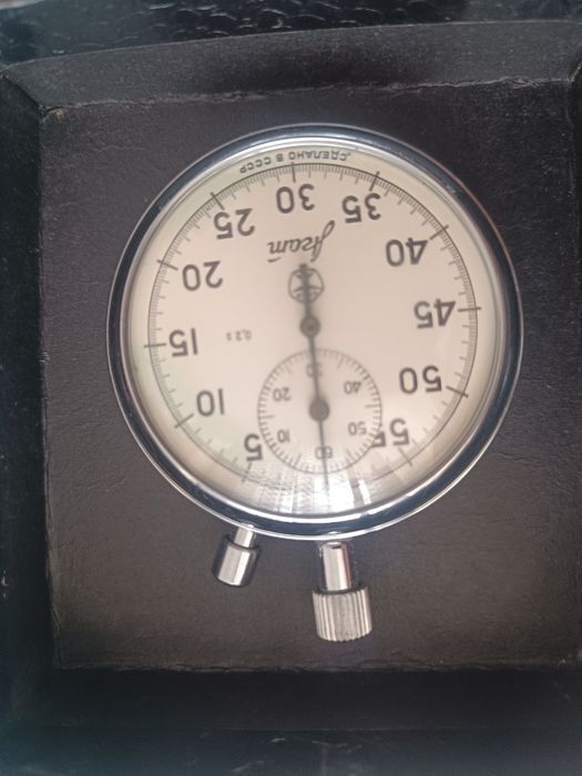 Продаю часы СССР