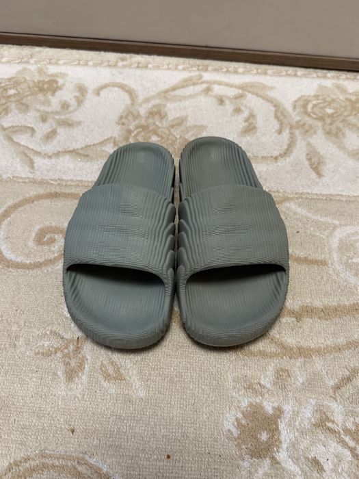 Papuci Adilette 22