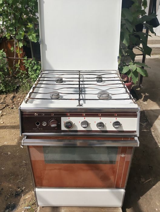 Газовая плита Брест модель.