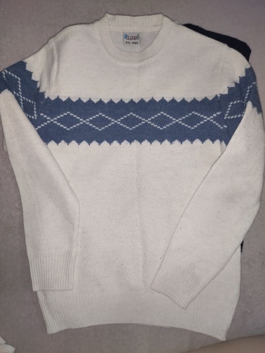 Школьные свитора и безрукавка12-14 лет