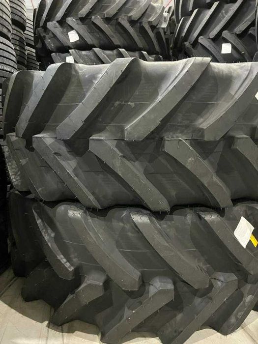 580/70R38 Alliance Anvelope Radiale pentru Tractor John Deere 6920S