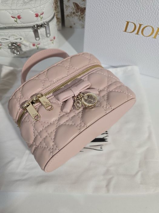 Дамска чанта Christian Dior Dioramour Mini Vanity Case